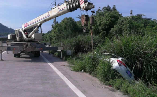 临平区重载吊车救援 临平区重载吊车救援